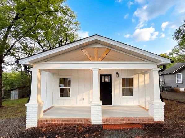 1013 Elm St