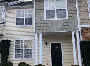 120 Logan Ln, Lynchburg, VA 24502