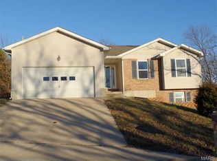 117 Fairburn Dr, Rolla, MO 65401