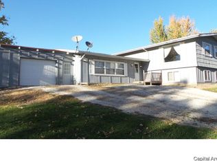 2147 E Knox Rd #150, Galesburg, IL 61401