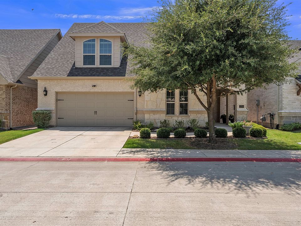 1st image of 2704 Esplanade Blvd #2704
