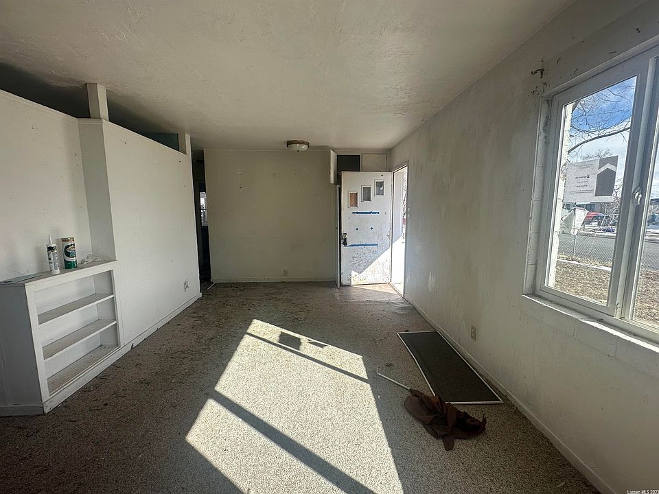 104 Manzanita St, Herlong, CA 96113 Zillow