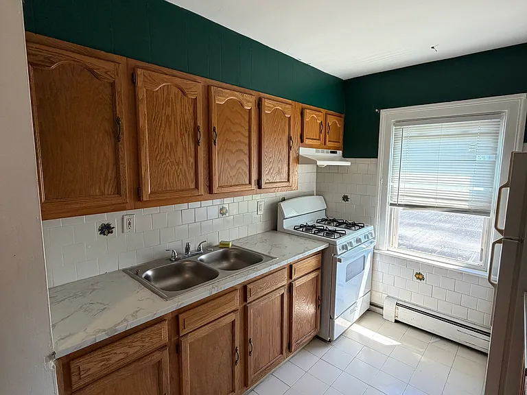 32 Medway St #5 — Photo 5