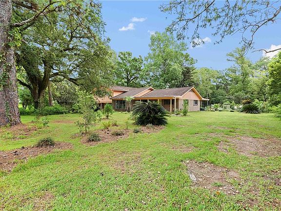 3rd image of 2313 Hillwood Drive E