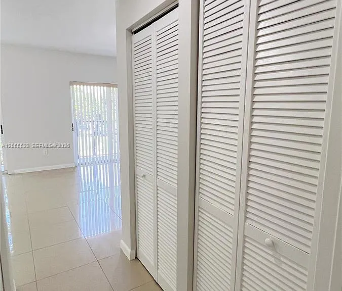 909 SW 15th Ave #1 — Photo 16