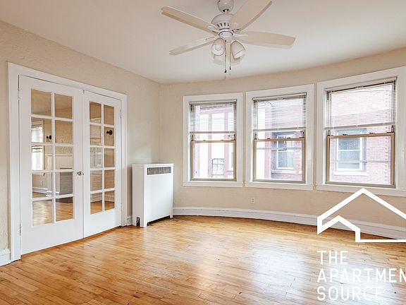 4th image of 520 W Stratford Pl APT 3W