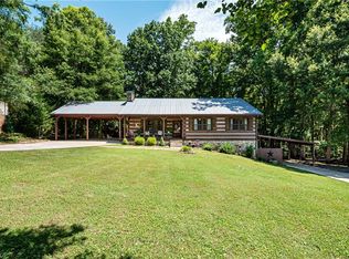 704 Wilkins St, Mayodan, NC 27027