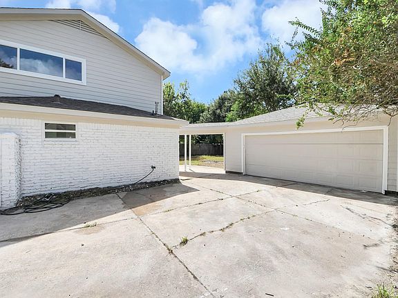 3rd image of 13710 Whitchurch Way