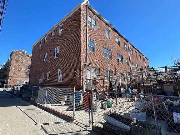 3rd image of 802 68th St