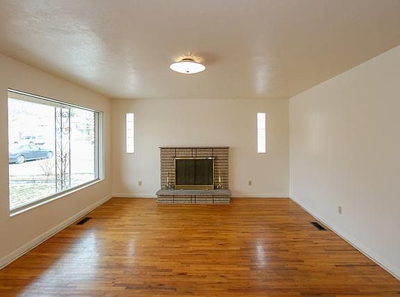 4th image of 1008 E Atkin Ave
