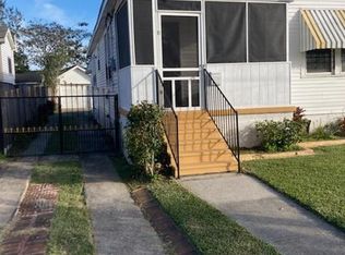 2137 Clouet St, New Orleans, LA 70117