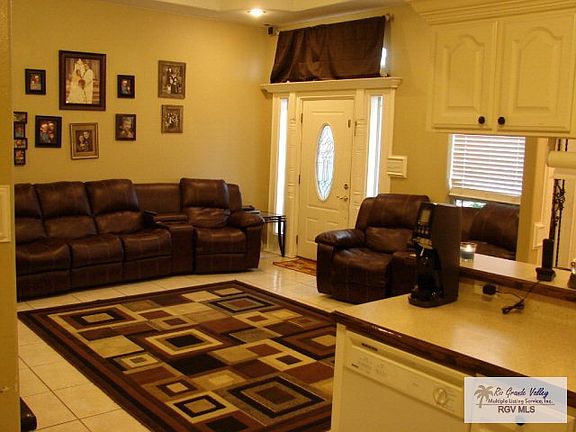 5th image of 1610 Sun Crest Dr