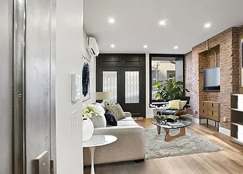 Rented by REAL New York