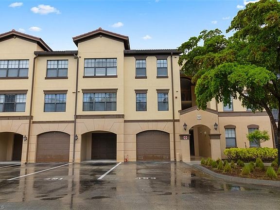 3rd image of 12980 Positano CIR #205