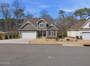 605 Jumper Court, Southern Pines, NC 28387