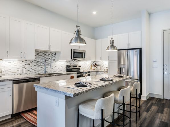 447 N Main St #1310
