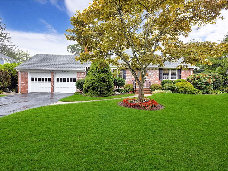 1st image of 443 Potter Boulevard