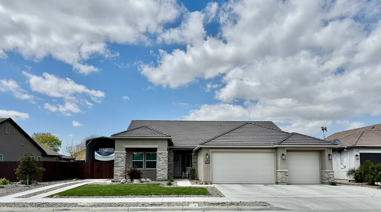 1827 Felsite St photo 1