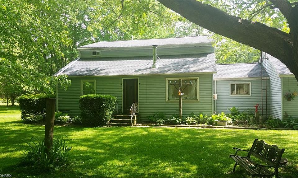 1st image of 11232 Middle Ave