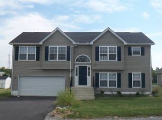 34 Snipe Ln, Martinsburg, WV 25405