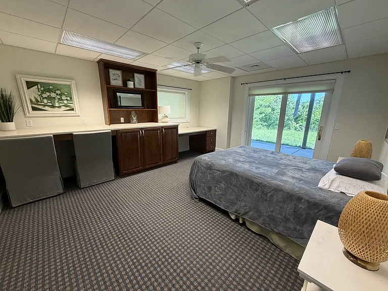 139 Summit Dr — Photo 34