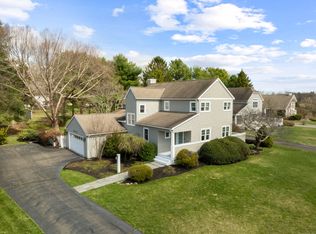 16 Sunset Creek Rd, Guilford, CT 06437