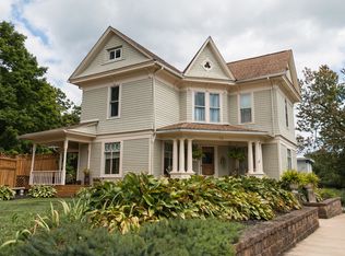 38 S Clayton St, Centerburg, OH 43011