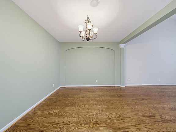 3rd image of 2828 Casona Way