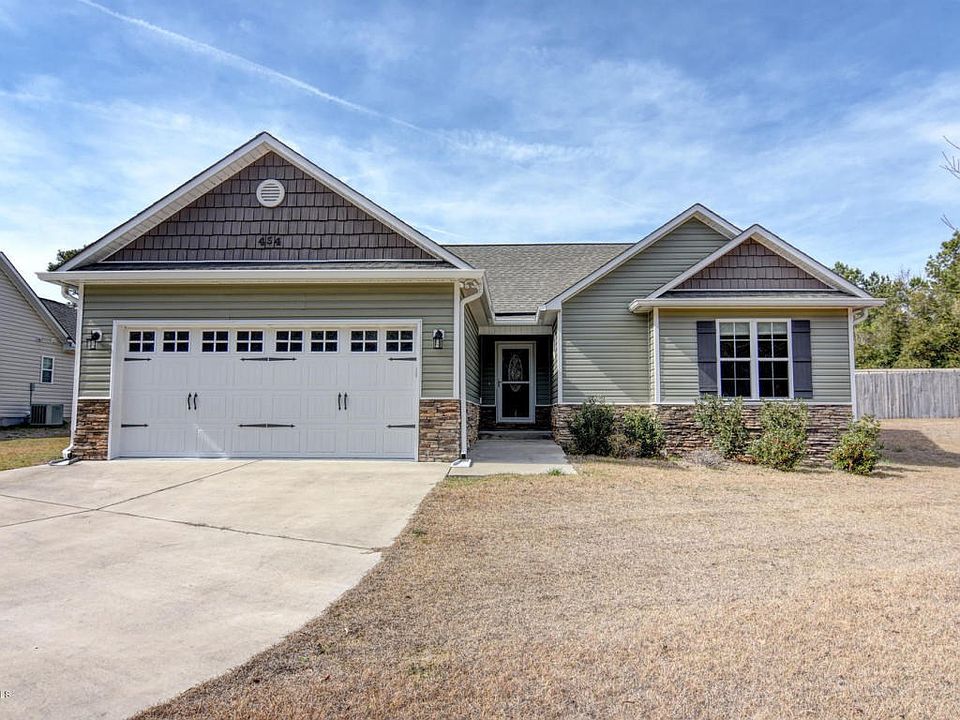 454 Hardison Rd Holly Ridge NC-large-001