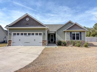 454 Hardison Rd, Holly Ridge, NC 28445