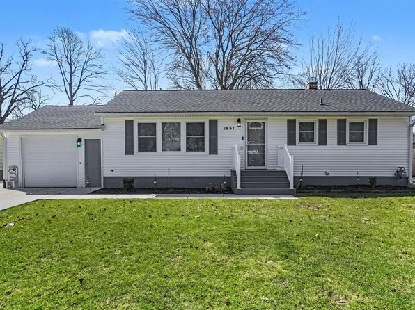 1657 Leif Ave, Norton Shores, MI 49441