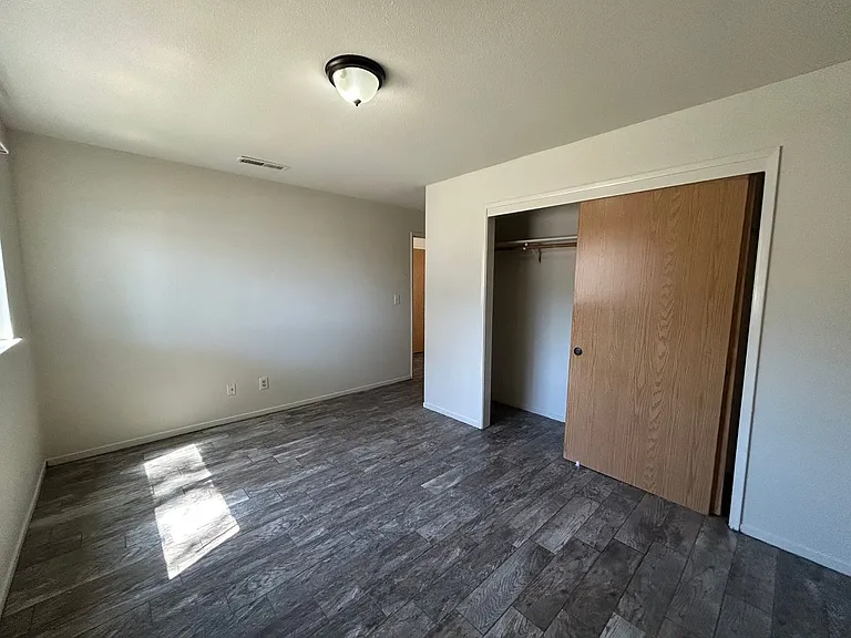 144 S Parsons Ave #A — Photo 26