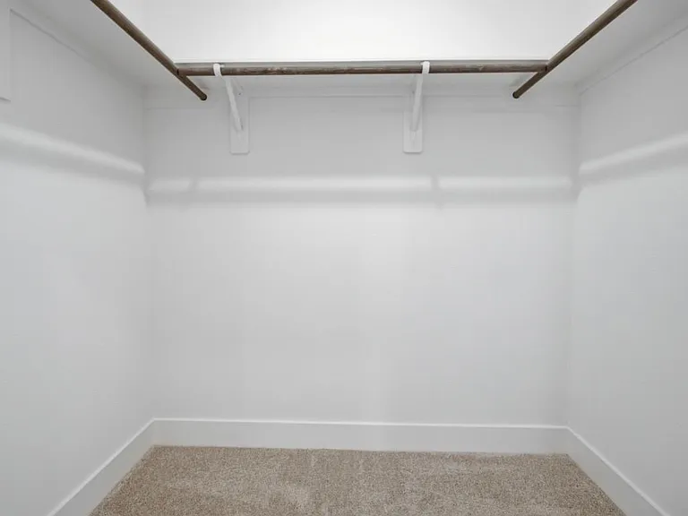 307 Bolden St — Photo 18