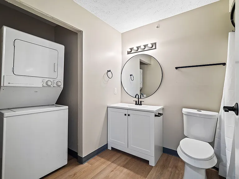 Cherry Tree Village Apartments — Photo 224