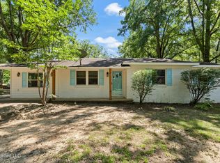479 Oakhurst Dr, Hernando, MS 38632