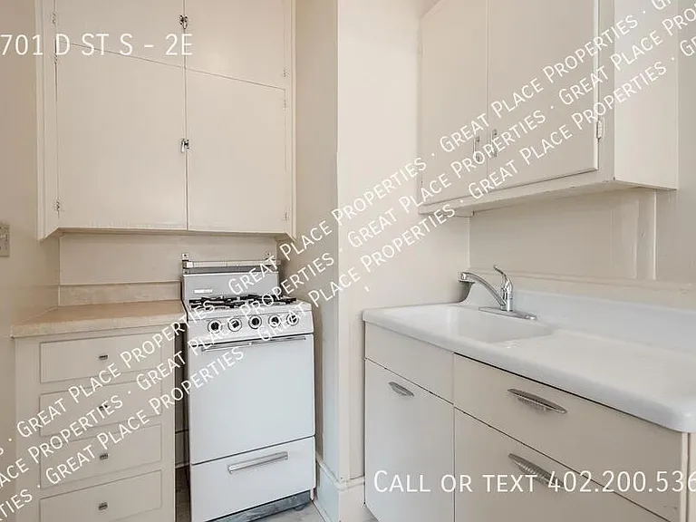 1701 D St S #2E — Photo 14