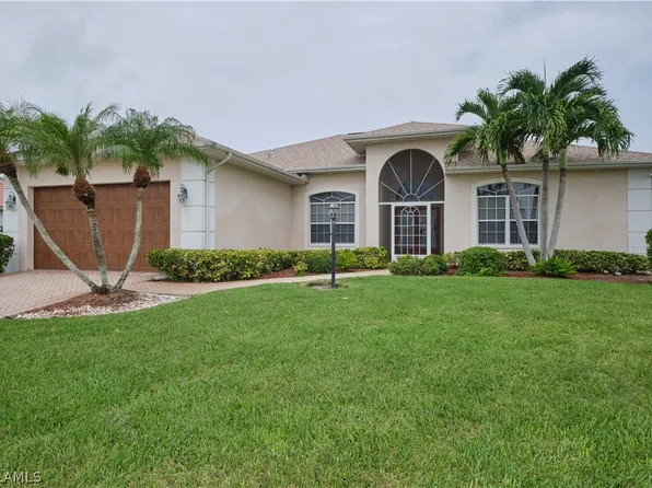 11911 King James Ct, Cape Coral, FL 33991