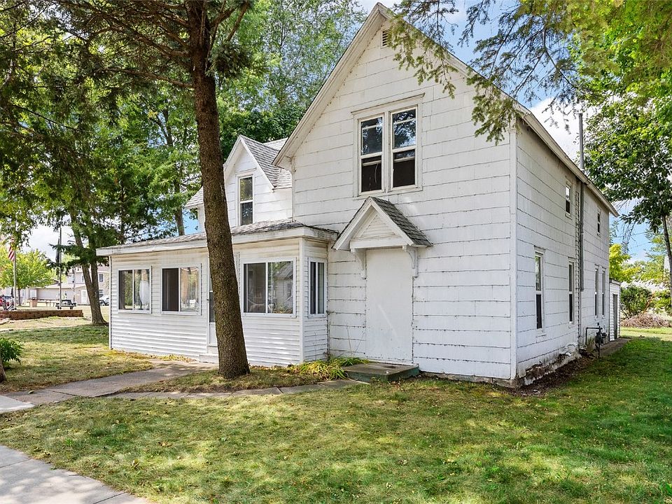 407 Jackson St, Olin, IA 52320 Zillow
