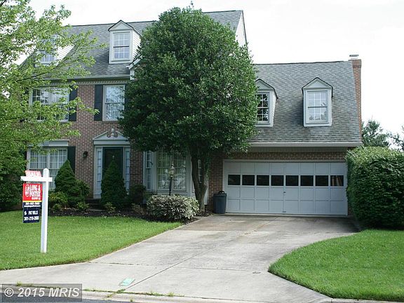 2nd image of 7471 Rosewood Manor Ln