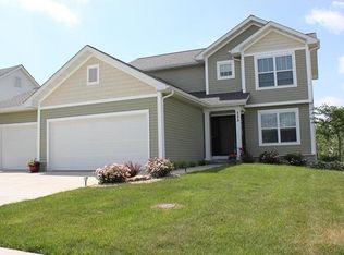 525 Longfellow Dr, O Fallon, IL 62269