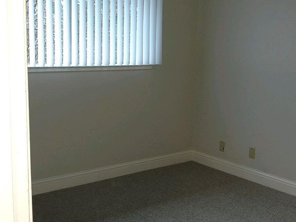 5th image of 203 Electric St #Q