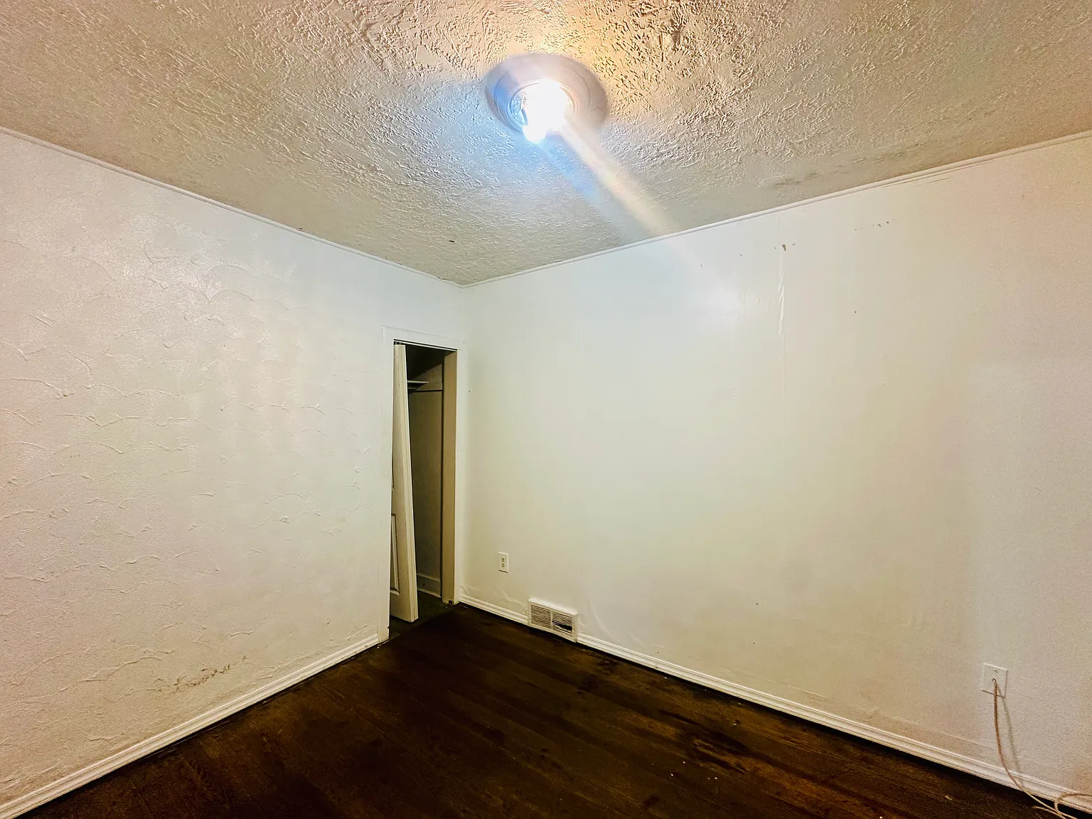 8692 Lozier Ave — Photo 4
