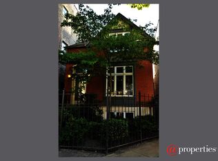 1105 W Webster Ave, Chicago, IL 60614