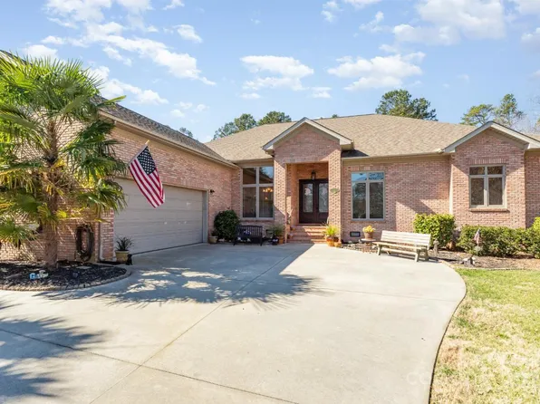 164 Lake Commons Dr, Rock Hill, SC 29732
