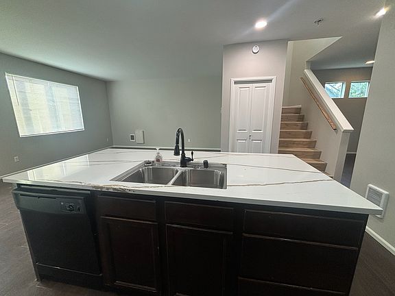 3rd image of 11606 185th Street Ct E