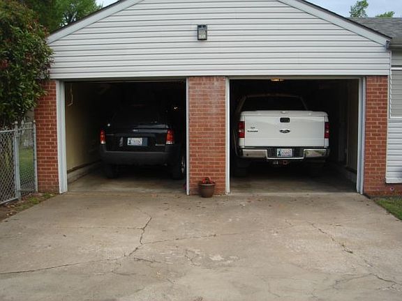 Fits a full size 4x4 truck!