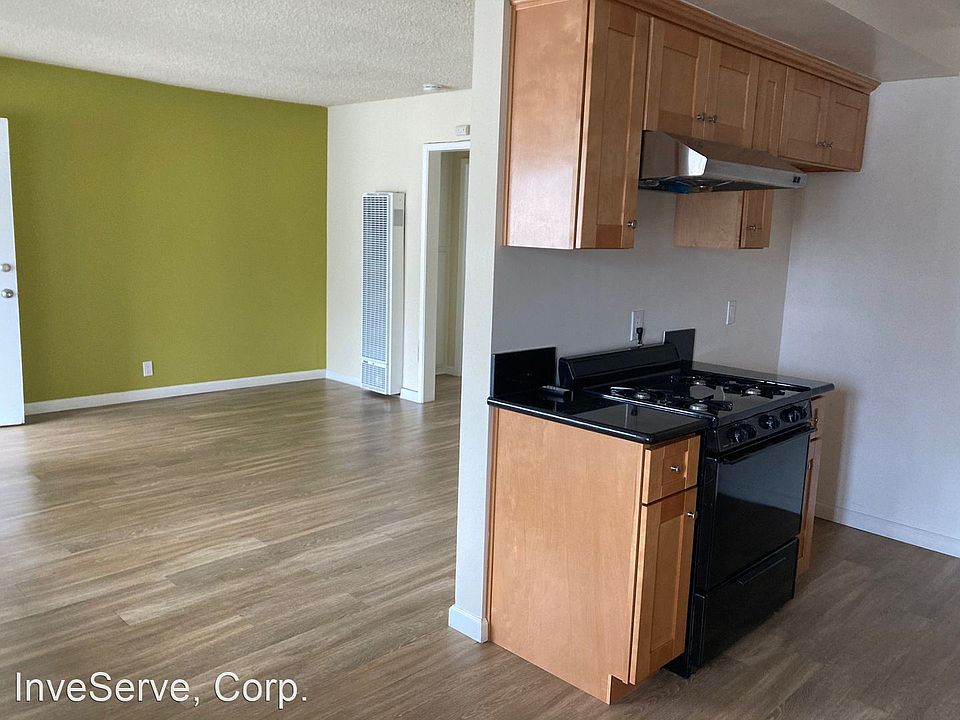 1st image of 207 N Marguerita Ave APT E
