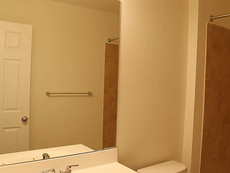 20 Maxwell Ln — Photo 7