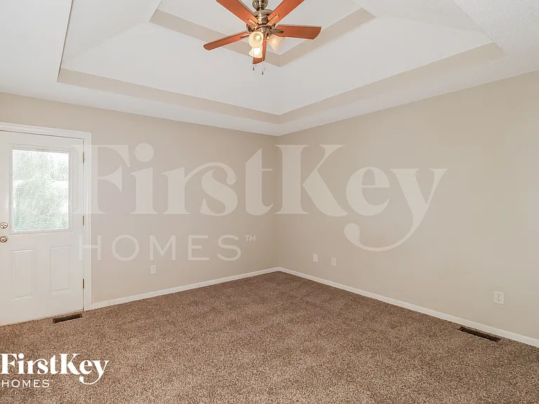 1603 Roberta Dr — Photo 11