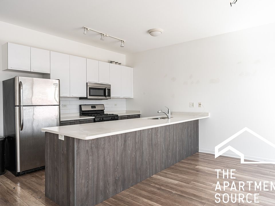 1st image of 2700 W North Ave #302